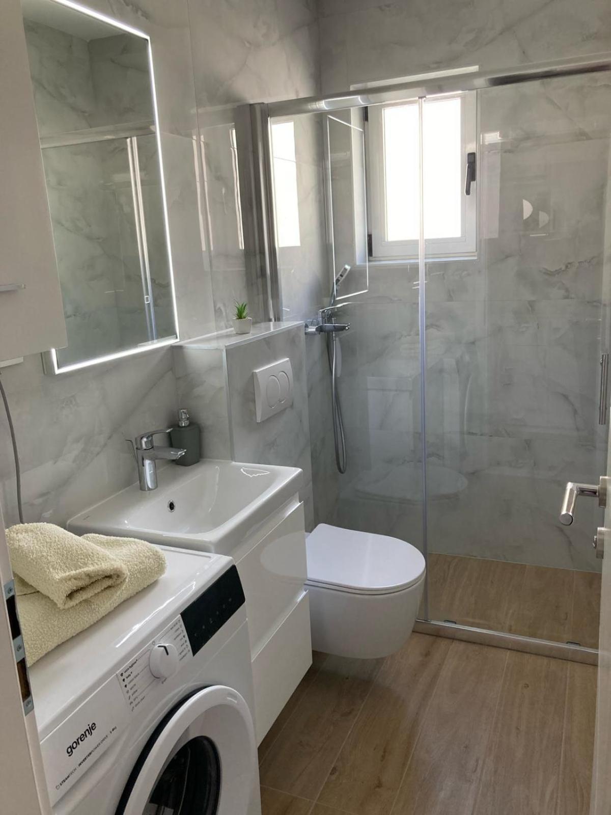 Studio Apartment 3E Split Exterior photo