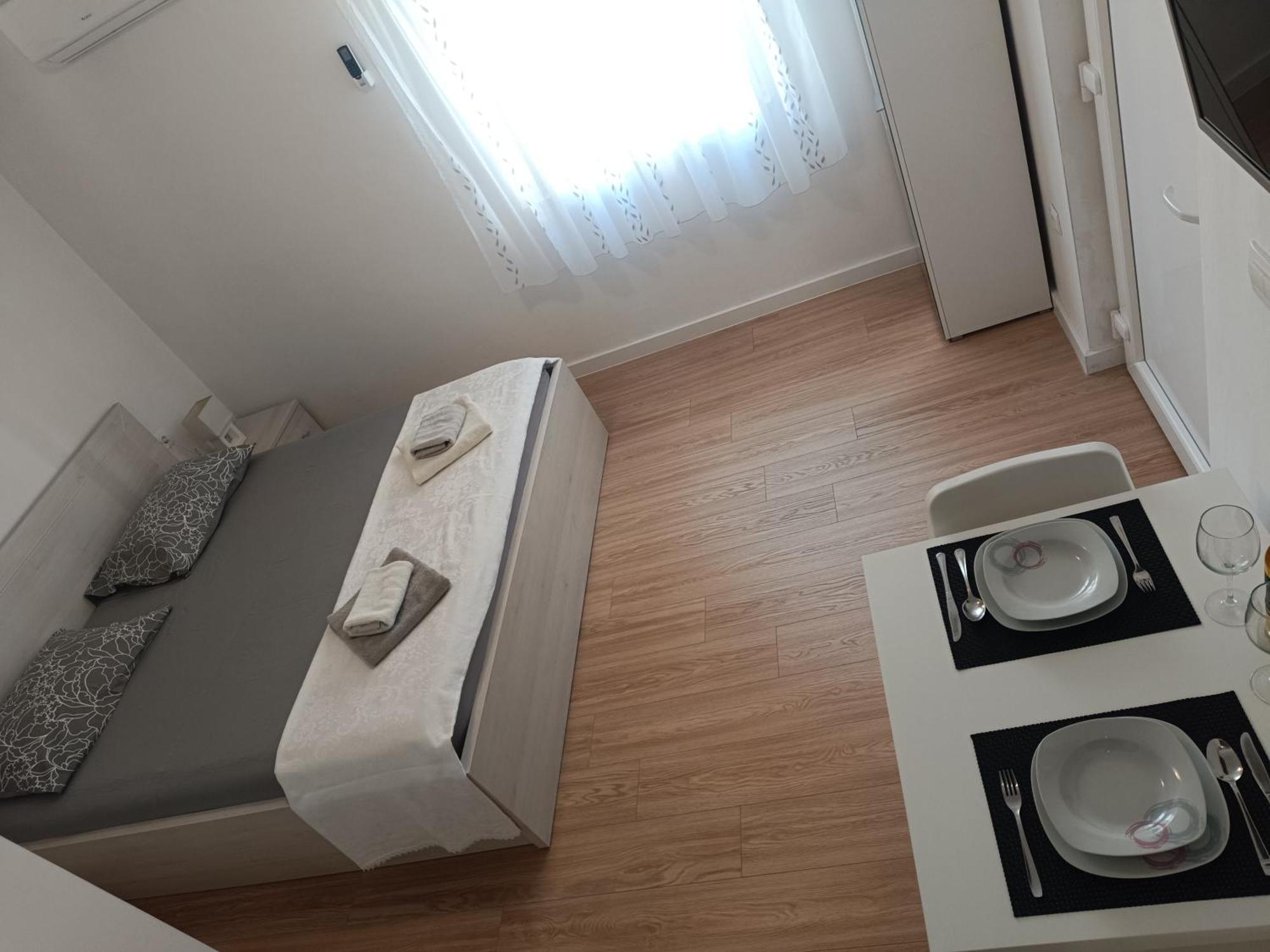 Studio Apartment 3E Split Exterior photo